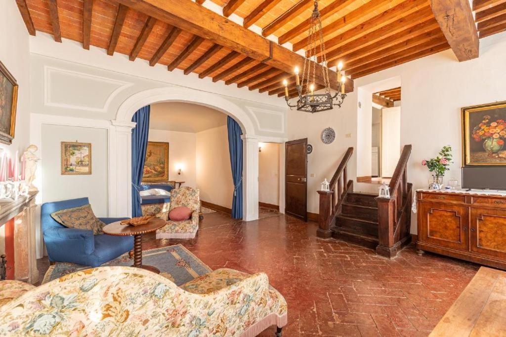 Residenza d'Epoca Il Cassero Lucignano Esterno foto