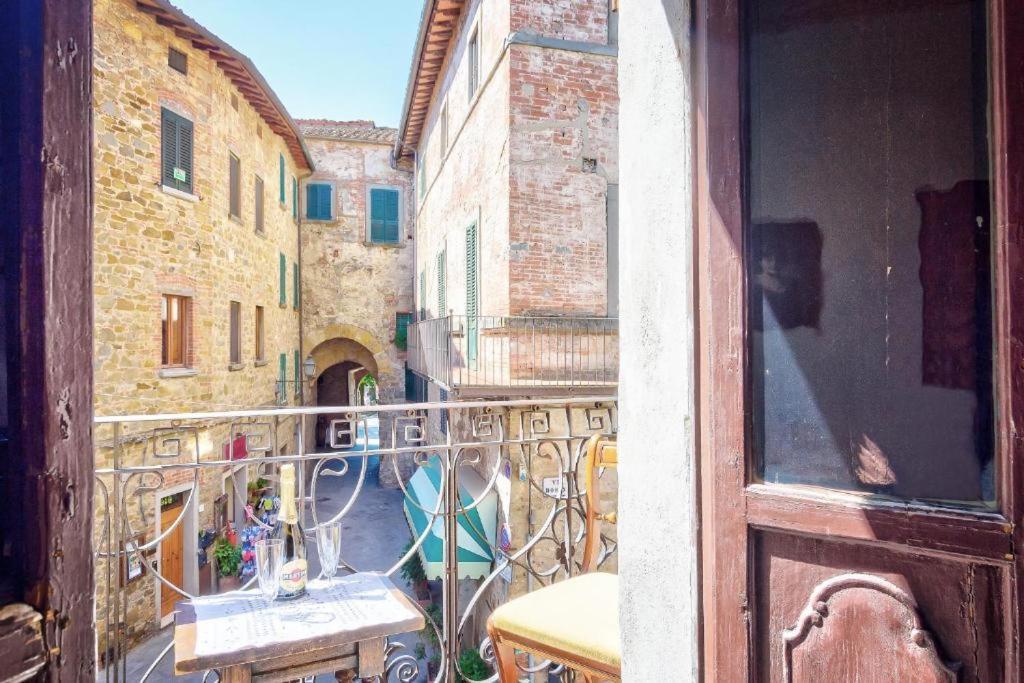 Residenza d'Epoca Il Cassero Lucignano Esterno foto